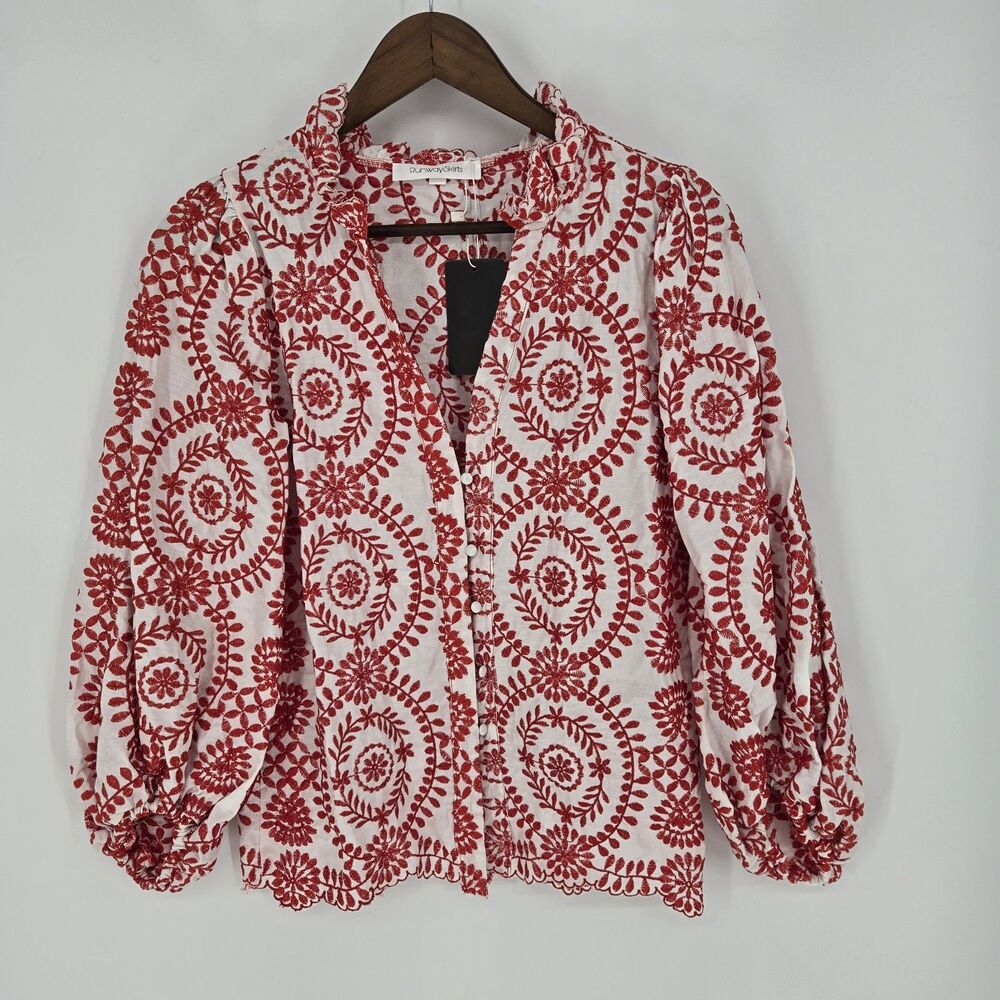 NWT Runway Skirts Red White Embroidered Shacket Resort Wear Small Puff Sleeve